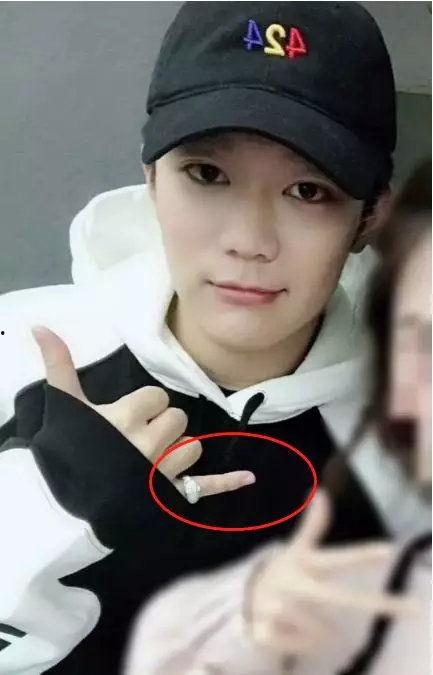 刺猬明星娱乐网吃瓜